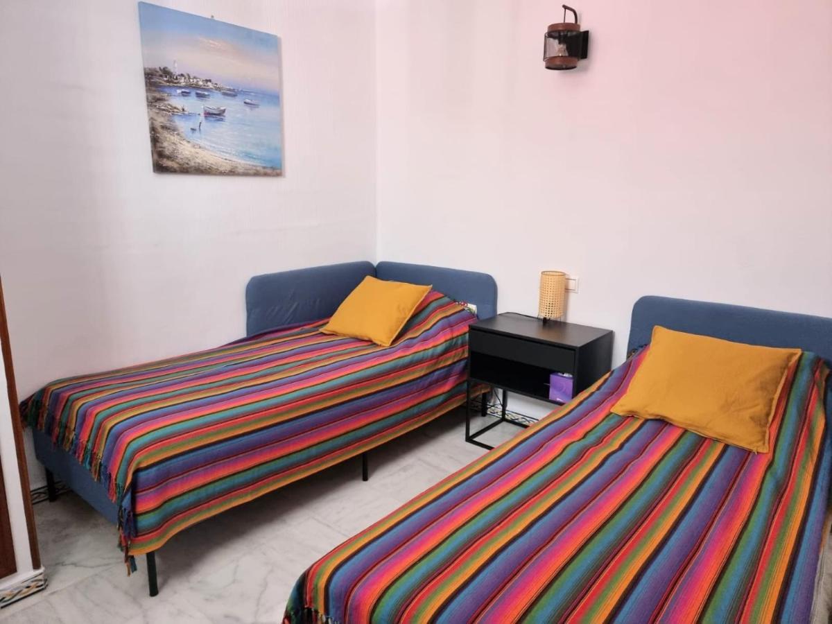 Apartamento De Don Huberto, Los Locos 托雷维耶哈 外观 照片
